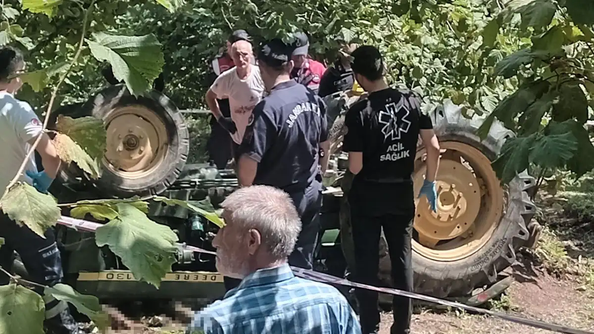Ordu’da eşinin yanına giderken traktörün altında kaldı