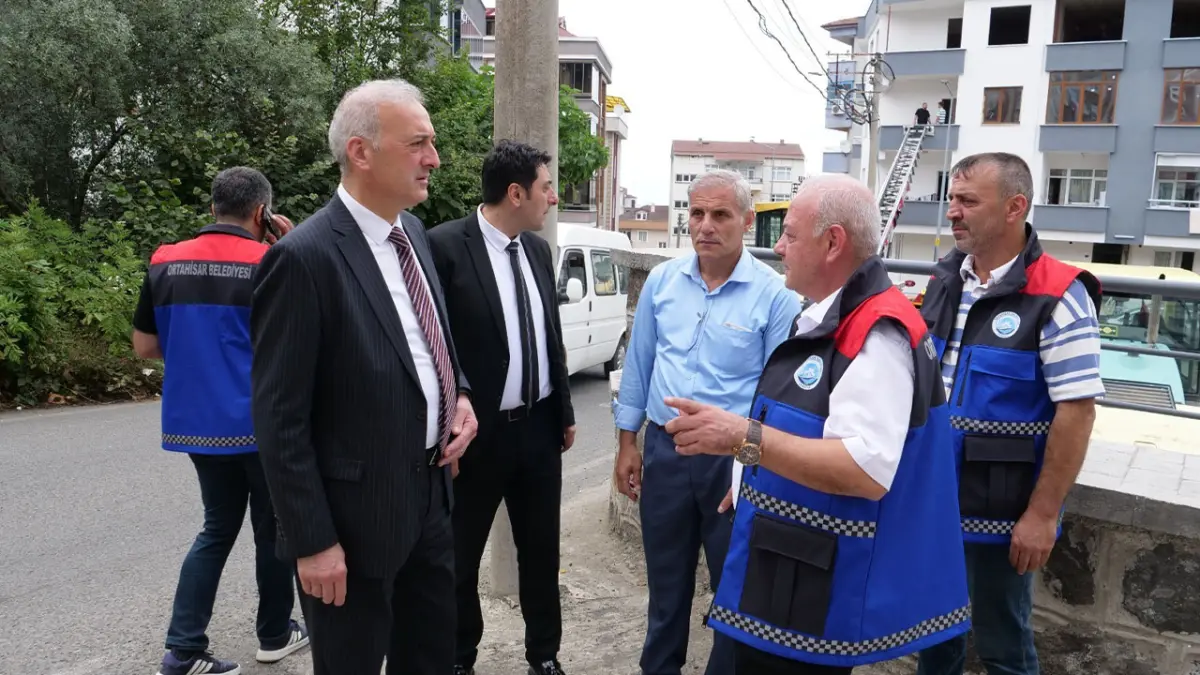 Ortahisar Belediyesi, muhtarları tek tek dinledi 87 mahalle ziyareti