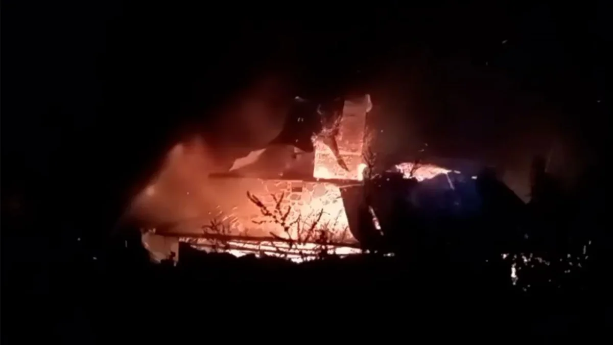 Rize Pokut Yaylası’nda yangın: Bir işletme tamamen kül oldu