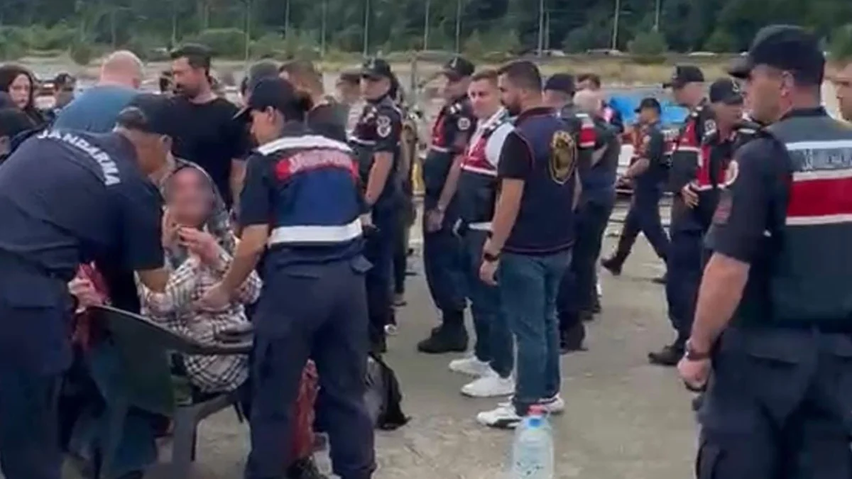 Rize’de balıkçı köyü sakinlerinden kafes balıkçılığına tepki