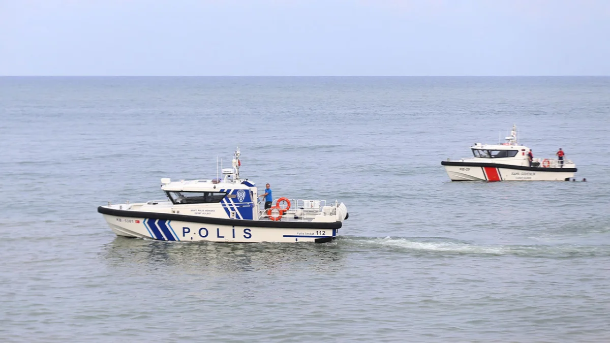 Rize’de denizde kaybolan 11 yaşındaki çocuk aranıyor