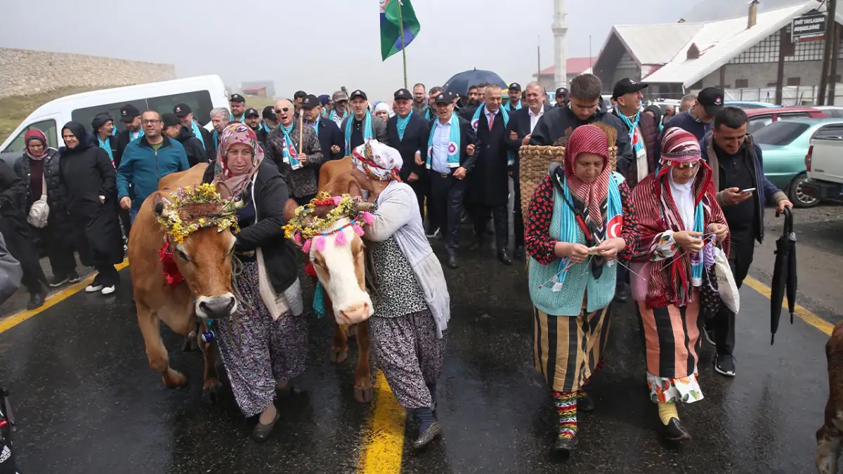 Rize’de Ovit Yaylası’nda 26. şenlik coşkuyla düzenlendi