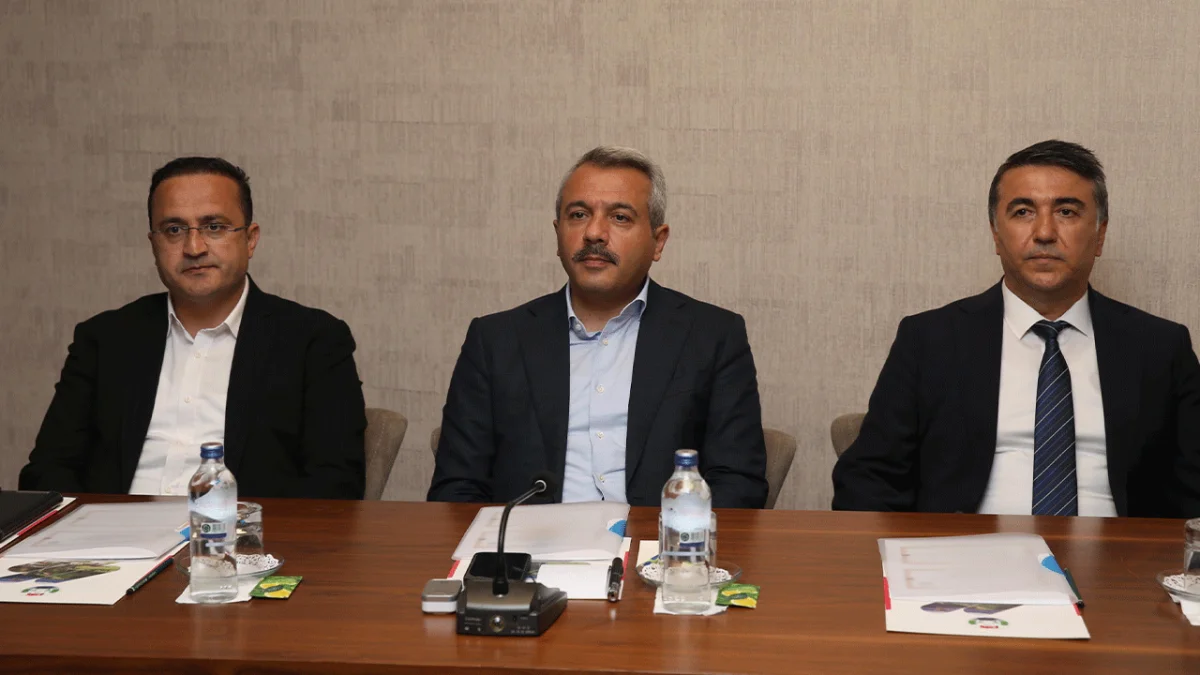 Rize'nin turizm platformu "RİZEDESİN" tanıtıldı