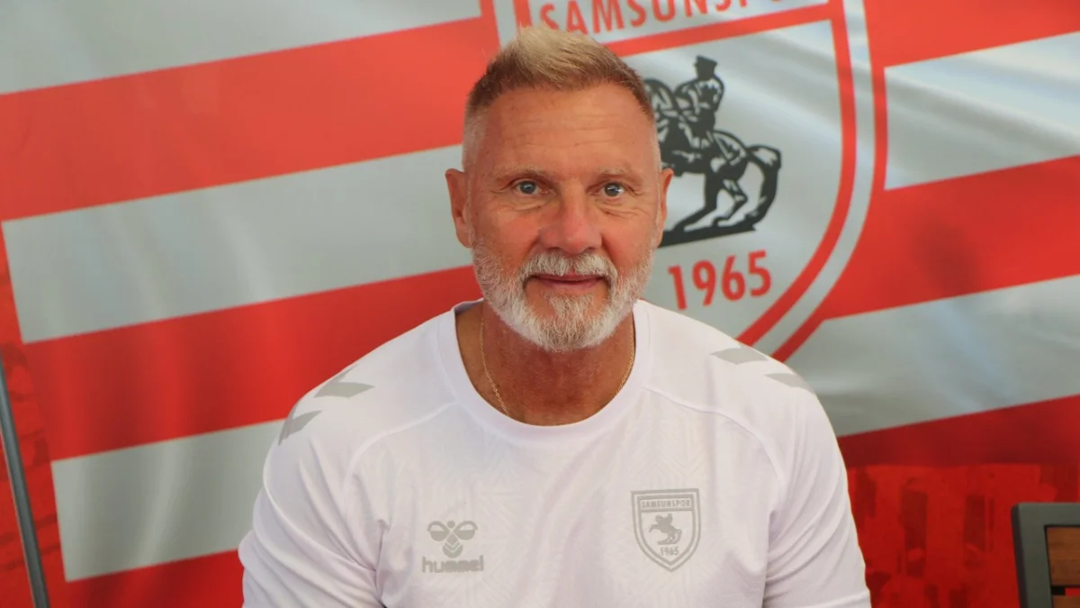 Samsunspor Teknik Direktörü’nden Trabzonspor’un yıldız transferine yorum “Biz transfer edemeyiz”