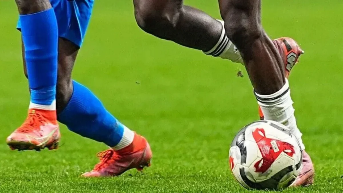 Süper Lig ekibine şok olay! Sevdiği kız uğruna takımını terk etti
