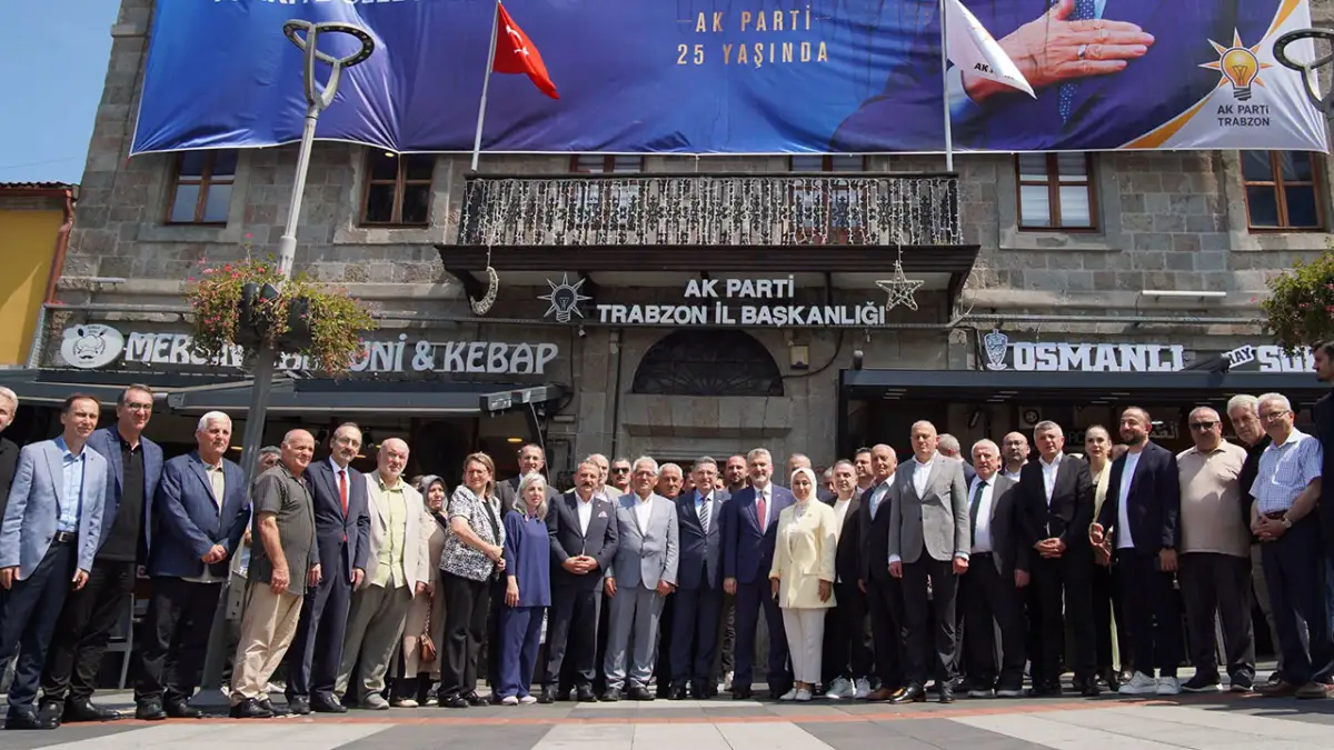 Trabzon AK Parti’de değişim olacak mı?
