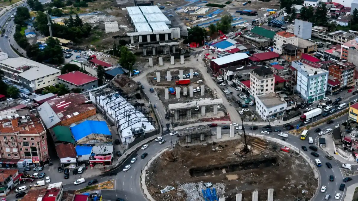 Trabzon trafiğini rahatlatacak dev projede kritik eşik aşıldı