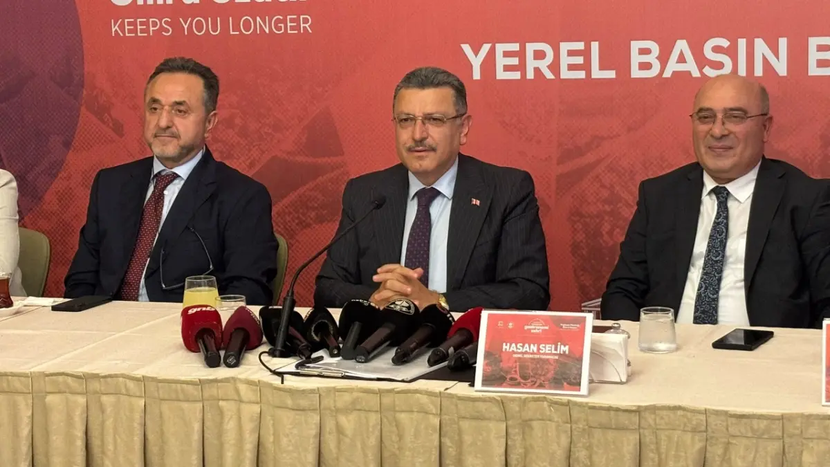 Trabzon UNESCO Gastronomi Şehri 2027 adaylığı için tanıtım toplantısı yapıldı “Trabzon mutfağı ömrü uzatır”