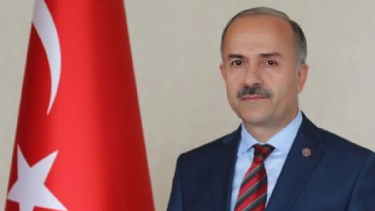 Trabzon Üniversitesi Rektörü Emin Aşıkkutlu’nun annesinin cenaze programı belli oldu