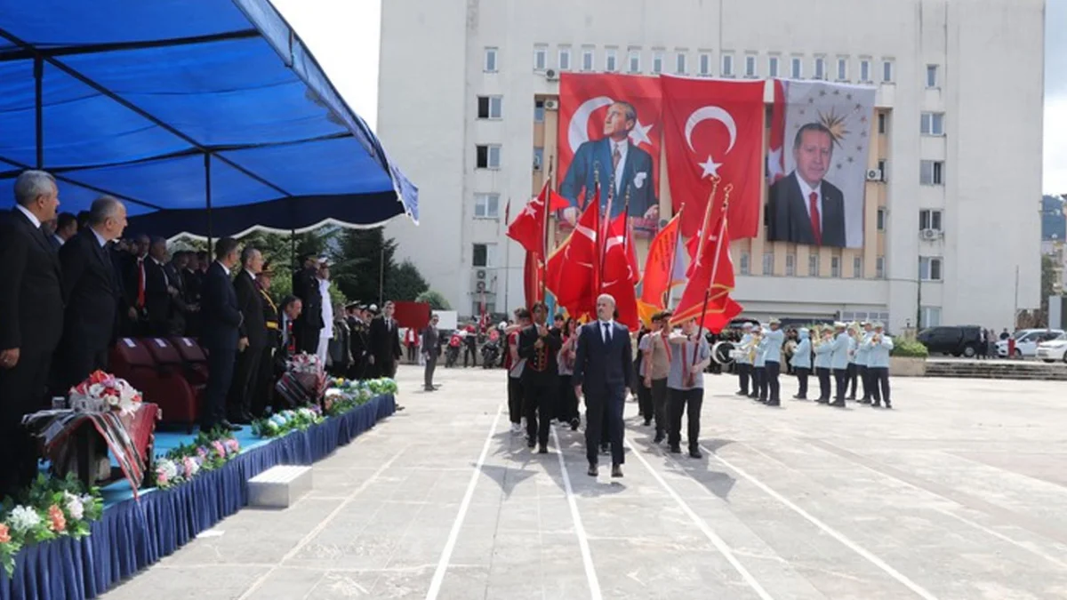 Trabzon ve çevre illerde 30 Ağustos coşkuyla kutlandı