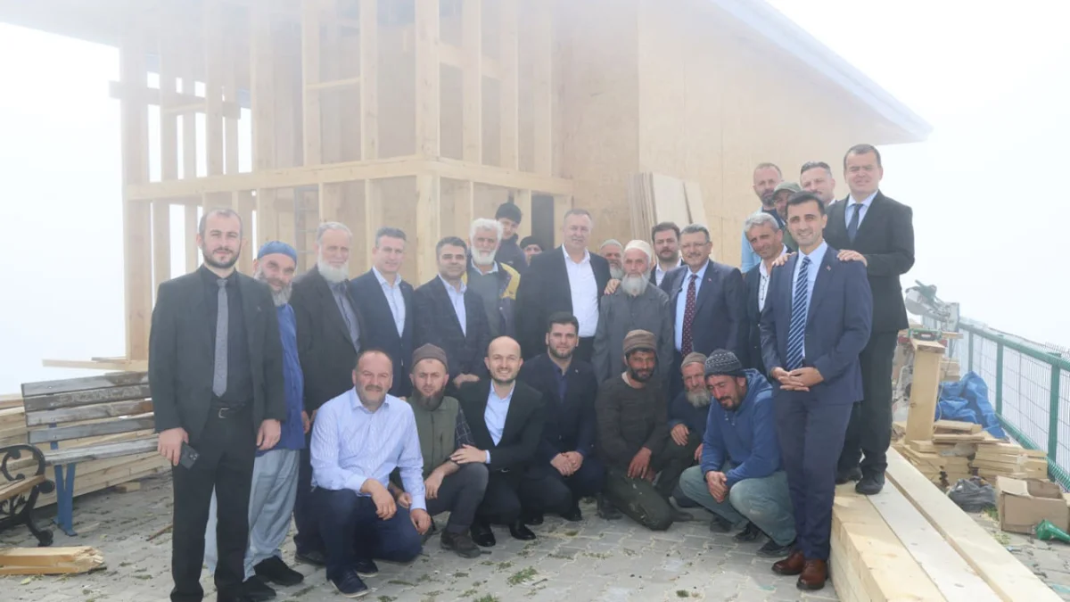 Trabzon’da 3 bin 140 rakımdaki Kırklar Mescidi yeniden yapılıyor