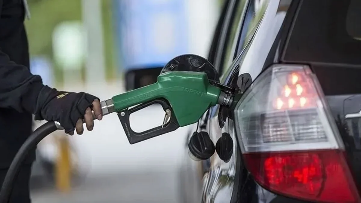Trabzon’da akaryakıt fiyatları yenilendi: Motorine büyük indirim