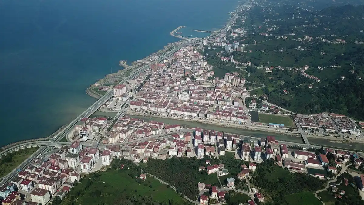 Trabzon’da belediyeden 100 milyon TL bedelle arsa satışı