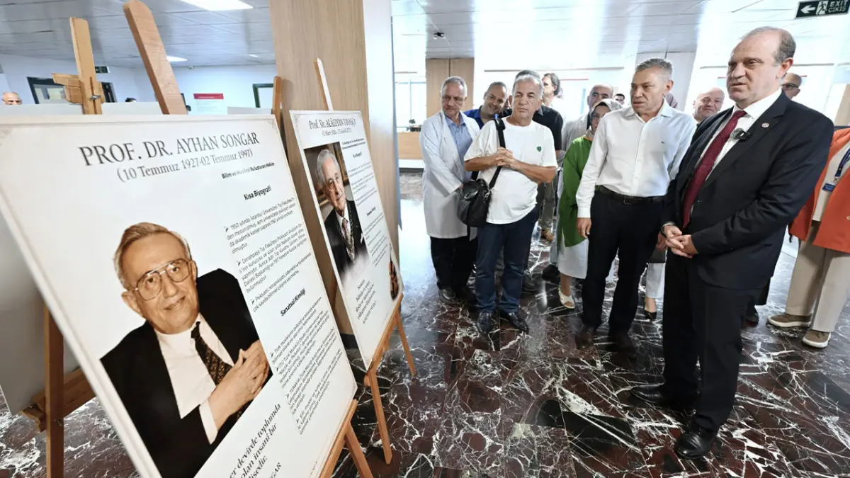 Trabzon’da KTÜ Farabi Hastanesi’nde dikkat çeken sergi açıldı