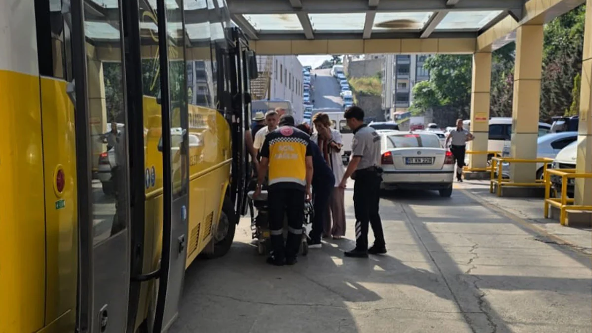 Trabzon'da otobüs şoförü fenalaşan yolcuyu hastaneye yetiştirdi