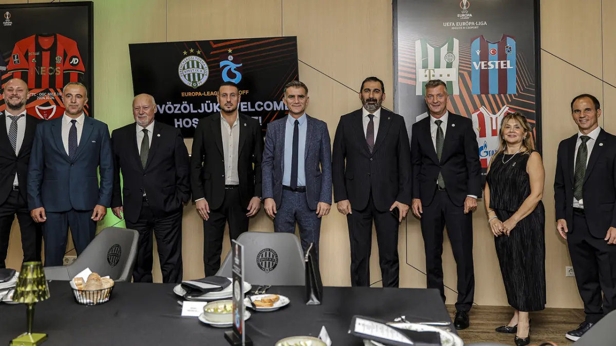 Trabzonspor ile Ferencvaros yönetimleri dostluk yemeğinde buluştu