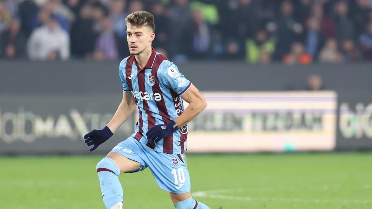 Trabzonspor’da Ernest Muçi için ilk 11 sürprizi!