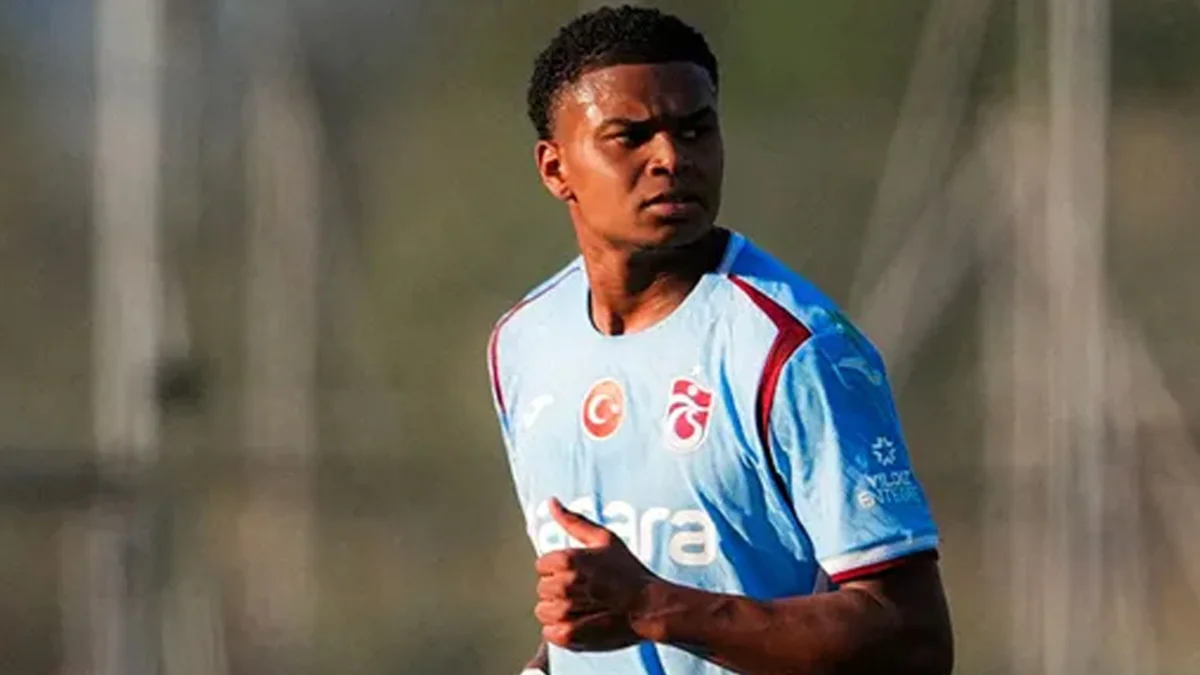 Trabzonspor’da Saviolo şoku! Sakatlanarak oyundan çıktı