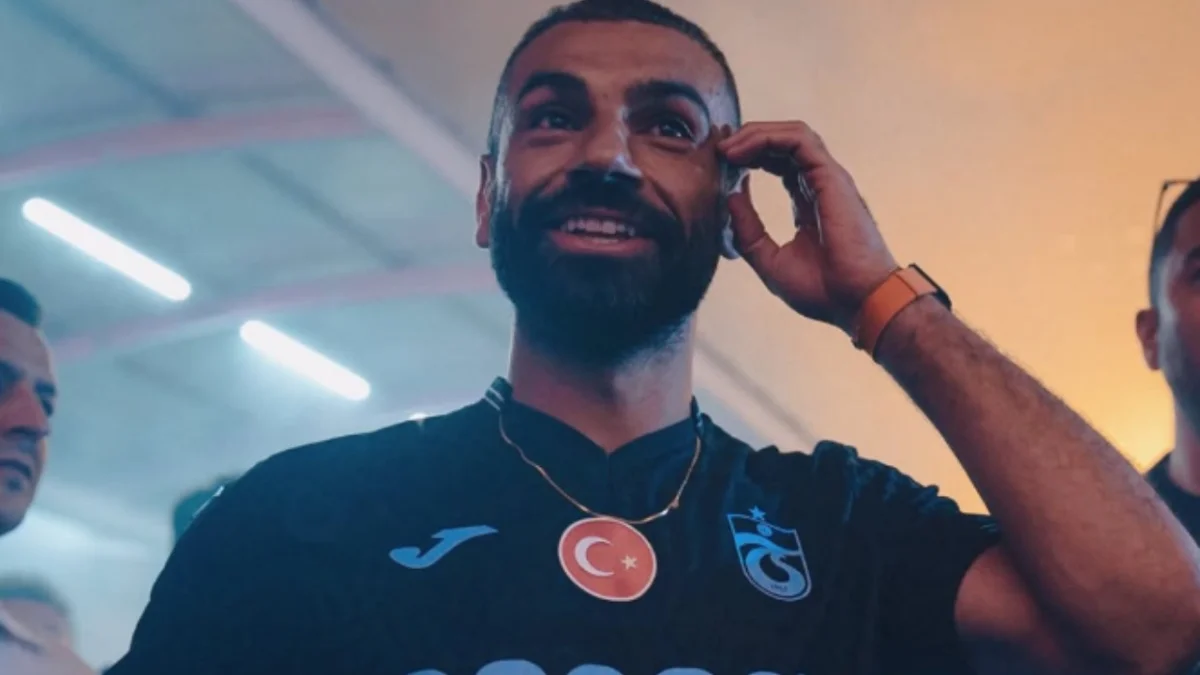 Trabzonspor’dan Olay Paylaşım! Salah ve Ozan Tufan’ın Oğlu Yan Yana