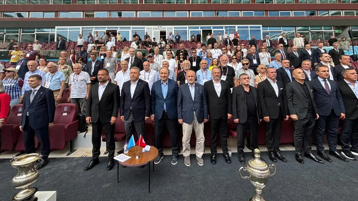 Trabzonspor’un 59. yılı Papara Park’ta kutlandı! Efsaneler bir araya geldi