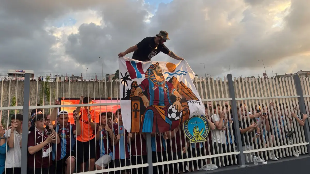 Trabzonspor’un Salah karşılamasında geniş güvenlik önlemi! 400 personel görevde