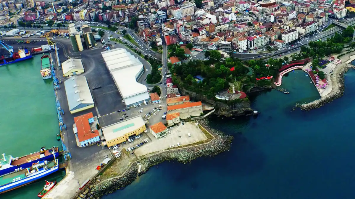 Trabzon'un o mahallesinde 7 saat elektrik kesintisi