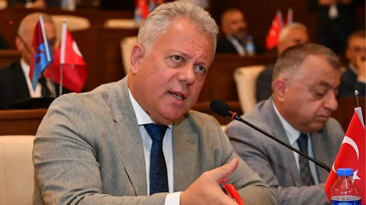 YENİ Parti'de Cüneyt Zorlu çıkmazı