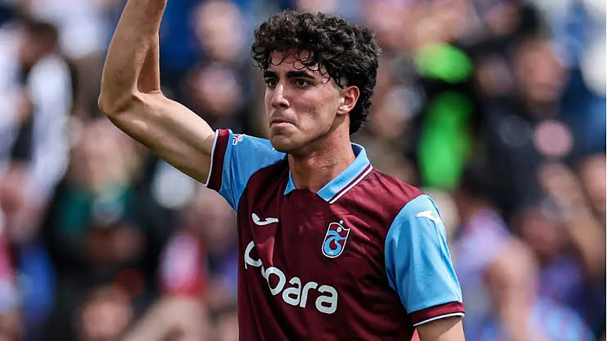 Trabzonspor'dan gönderilmişti! Arda Öztürk kulübeye hapsoldu!
