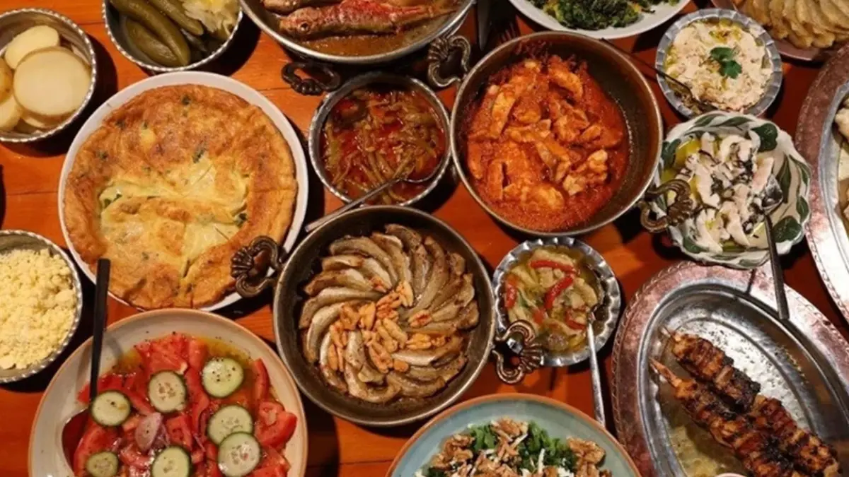 Bakan Tekin açıkladı! Trabzon’a gastronomi okulu geliyor