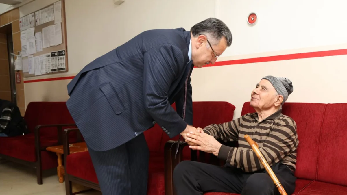 Başkan Genç Trabzon’daki huzurevi sakinleriyle buluştu