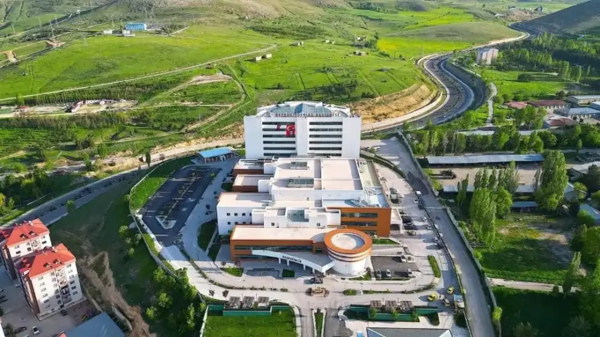 Bayburt Devlet Hastanesi’nde Ağustos yoğunluğu
