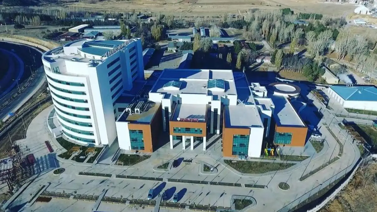 Bayburt Devlet Hastanesi’nde çocuklara mesai dışı poliklinik hizmeti