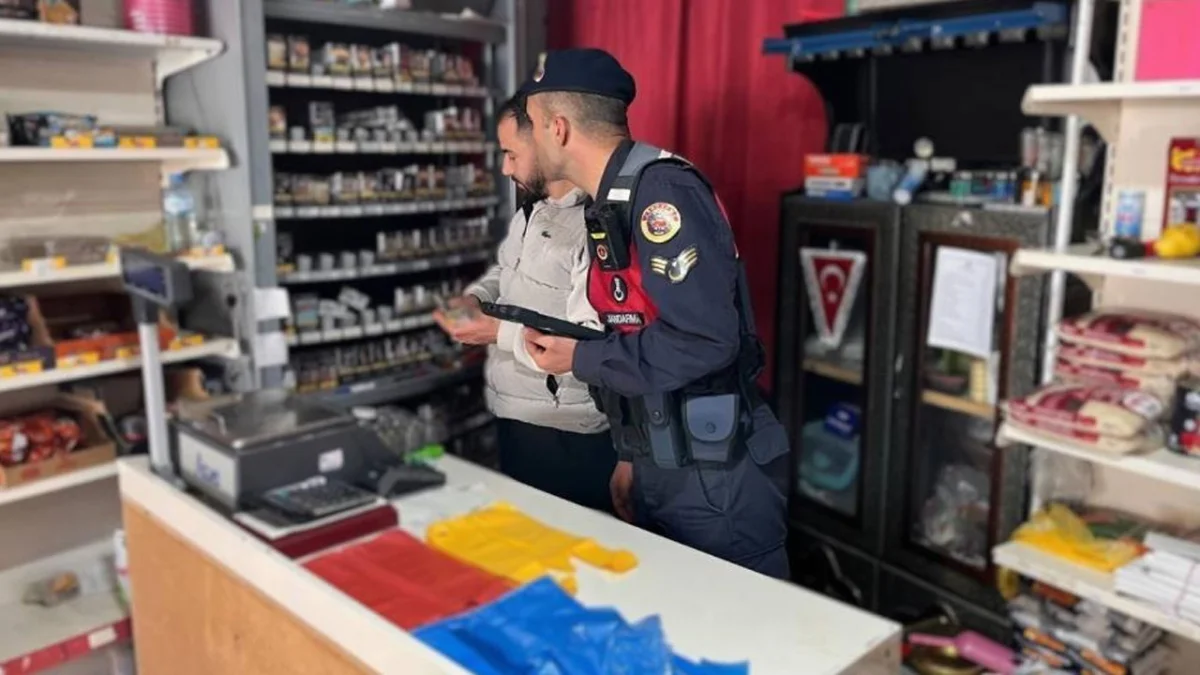 Bayburt’ta jandarmadan 38 iş yerine ‘Duman’ denetimi