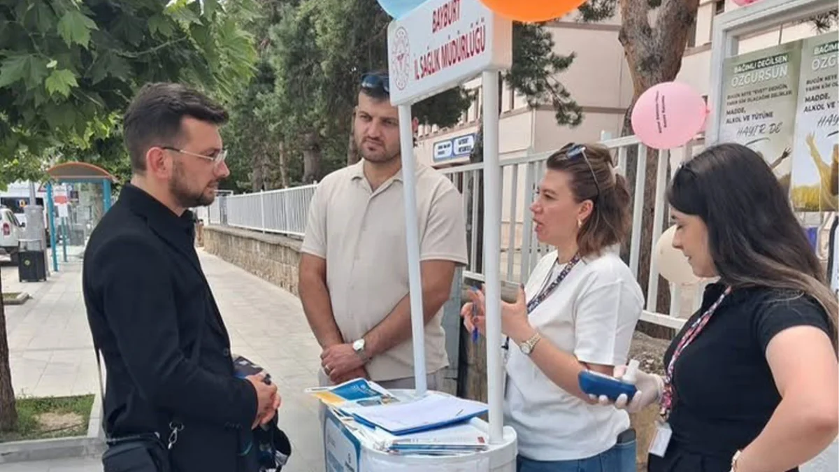 Bayburt’ta bağımlılığın risklerine dikkat çekildi