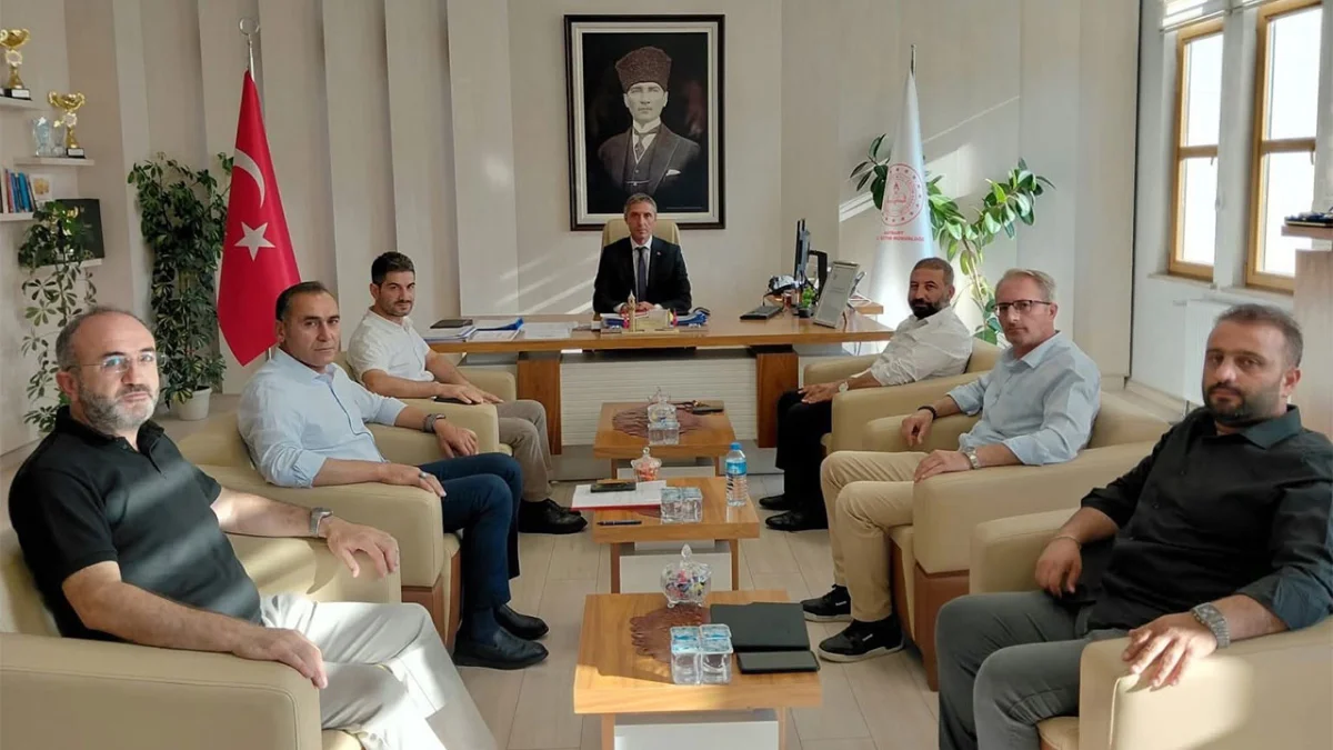 Bayburt’ta Eğitime Destek Platformu toplantısı yapıldı