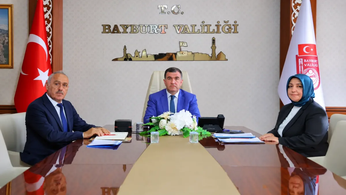 Bayburt’ta sosyal yardımların performansı değerlendirildi