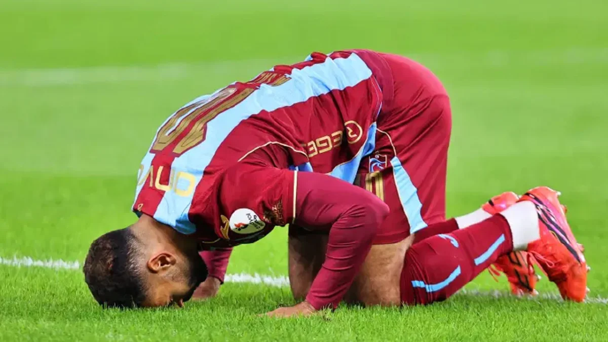 Dünya, Mohamed Salah'ı konuşuyor! "Mısırlı Firavun, Galatasaray'ı tek başına yıktı"