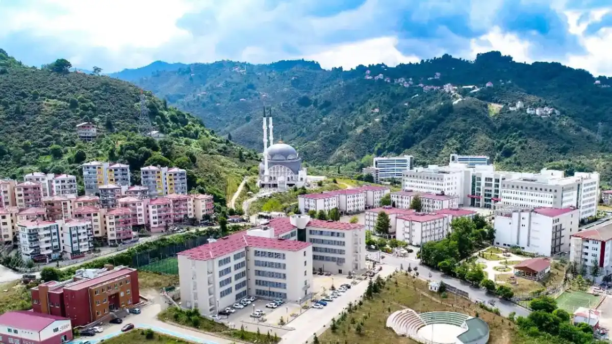 Giresun Üniversitesi'nde sınav sistemi değişti! İki yarıyıla kadar farklı üniversitede eğitim