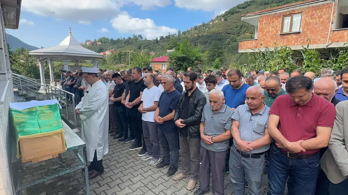 Giresun’da menfeze düşen 2 çocuktan biri hayatını kaybetti