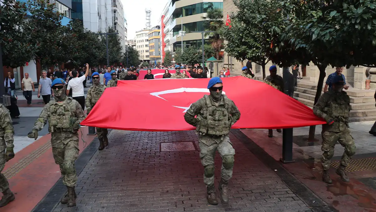 Karadeniz’de 5 ilde gaziler için anlamlı yürüyüş düzenlendi