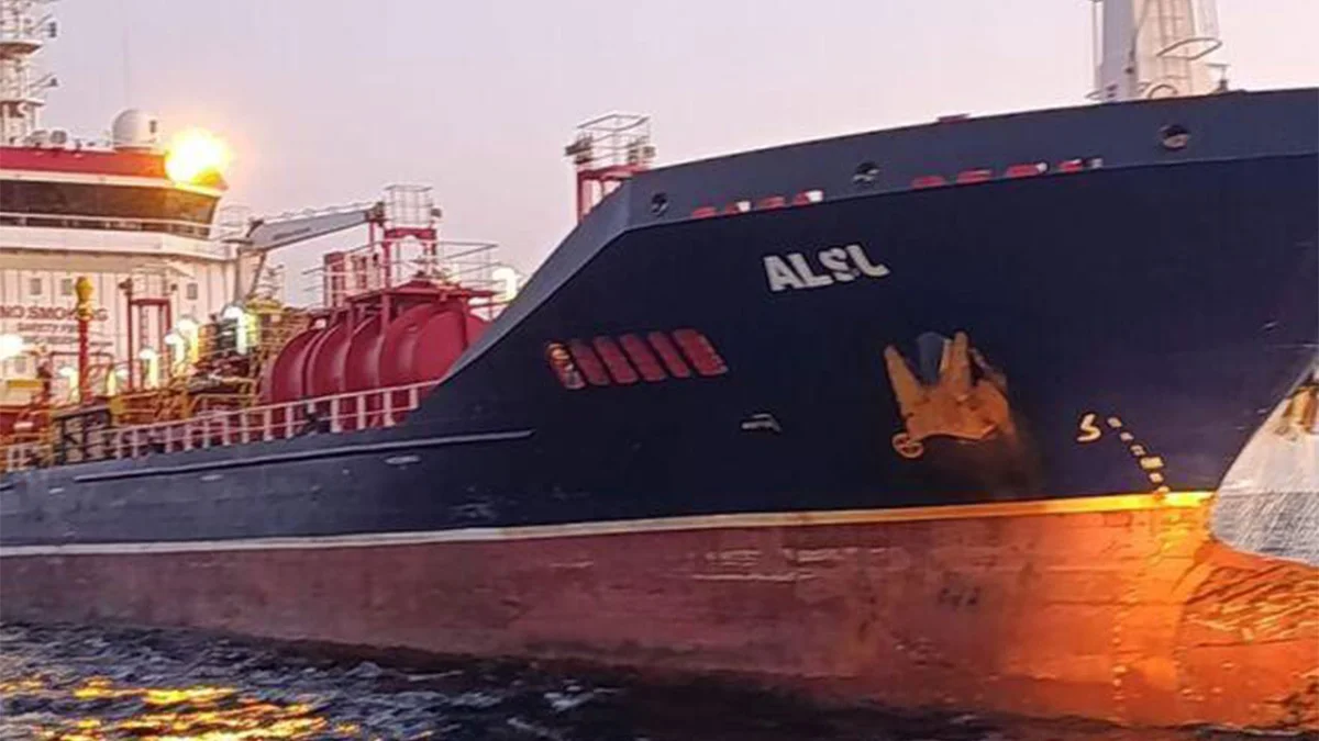 Kayıp 10 denizcinin kimlikleri belli oldu