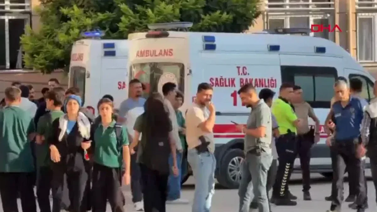 Manisa’da lise yakınında silahlı saldırı! Şüpheli yakalandı