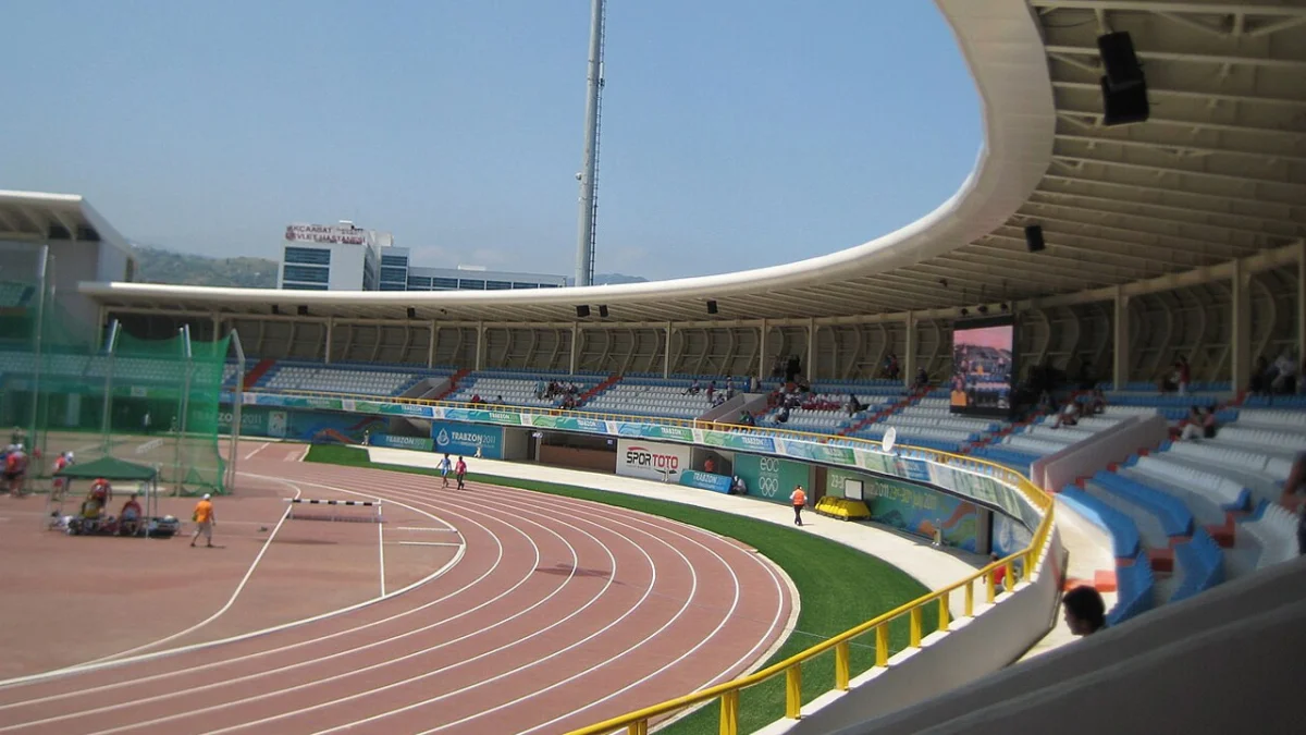 ODTÜ Söğütlü Atletizm Stadı’nda inceleme yapıyor! Uluslararası seviyeye getirilecek