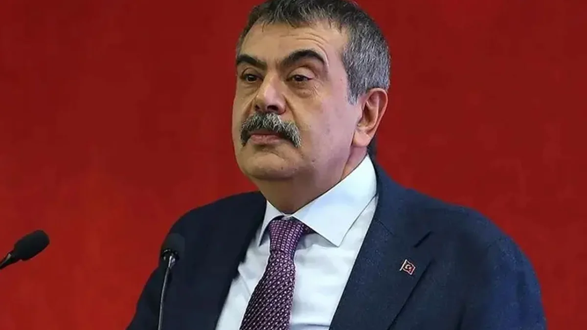 Okullarda ara tatil kaldırılacak mı? "Bazı yıllarda kaldırabiliriz"