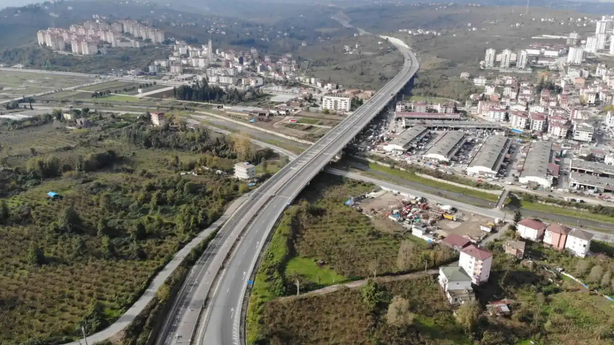 Ordu milletvekillerine kızıp Trabzon milletvekillerinden yardım istediler: "Ordu çevre yolunu gündeme getirin"