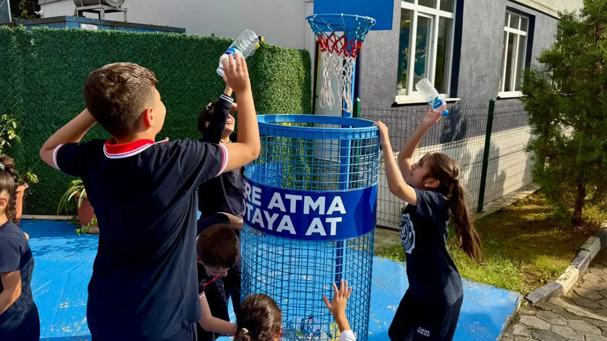 Ortahisar’da 15 okula geri dönüşüm potası yerleştirildi