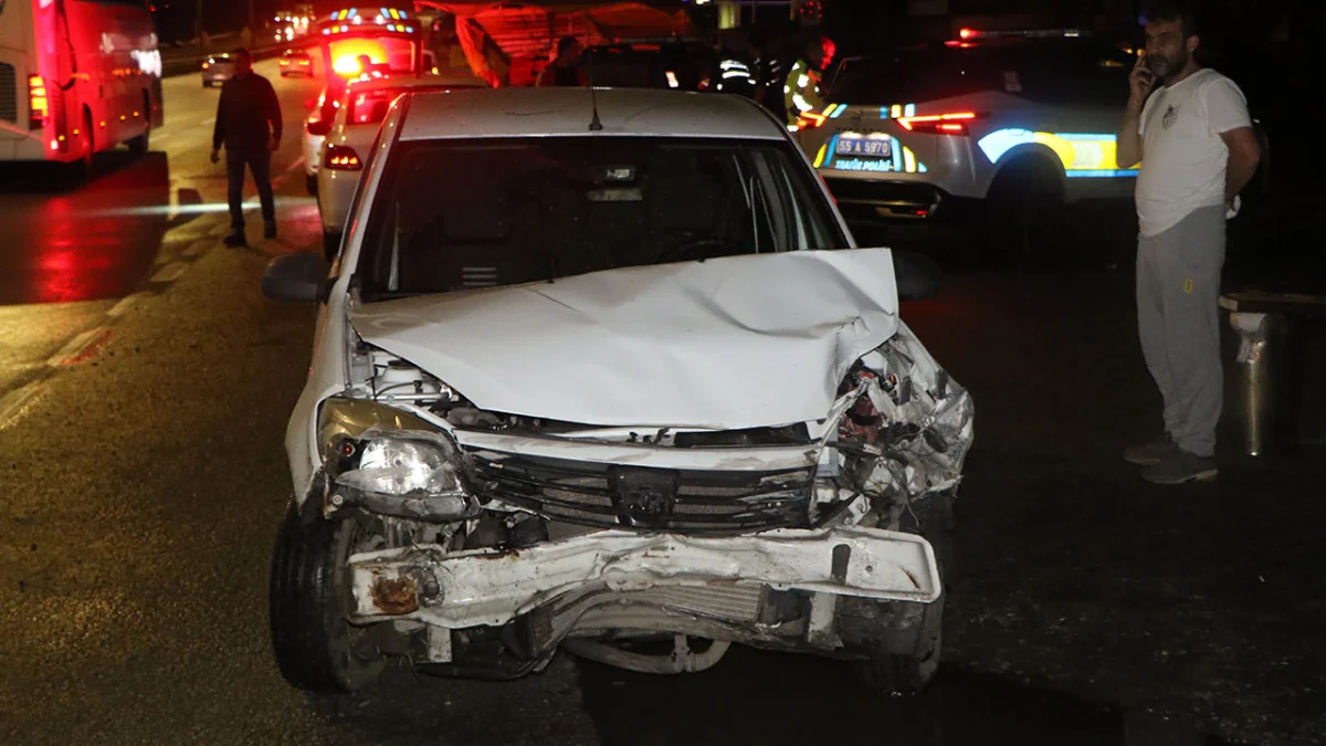 Rize’den İstanbul’a gidiyorlardı! Samsun’da feci kaza: 4 yaralı