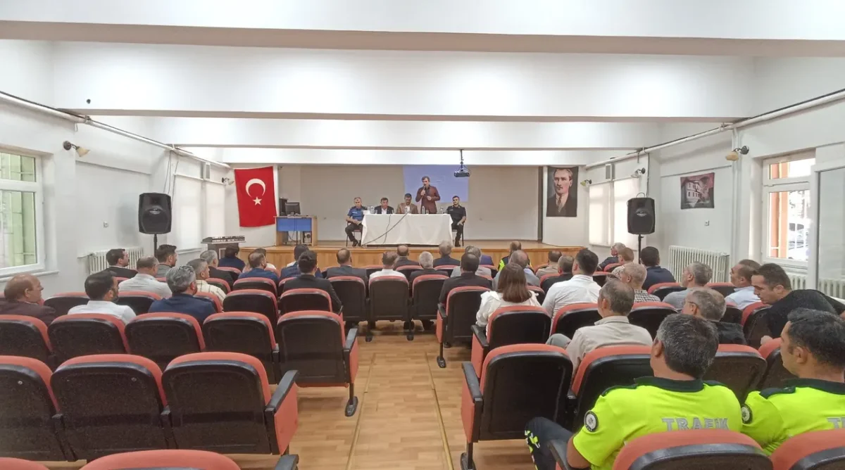 Samsun’da okul çevrelerinde trafik önlemleri artırılıyor