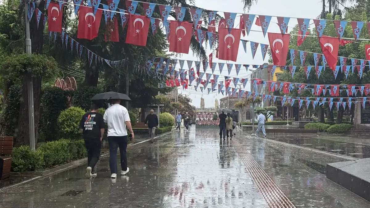 Trabzon’da sağanak yağış uyarısı! Hafta sonu hava durumu belli oldu