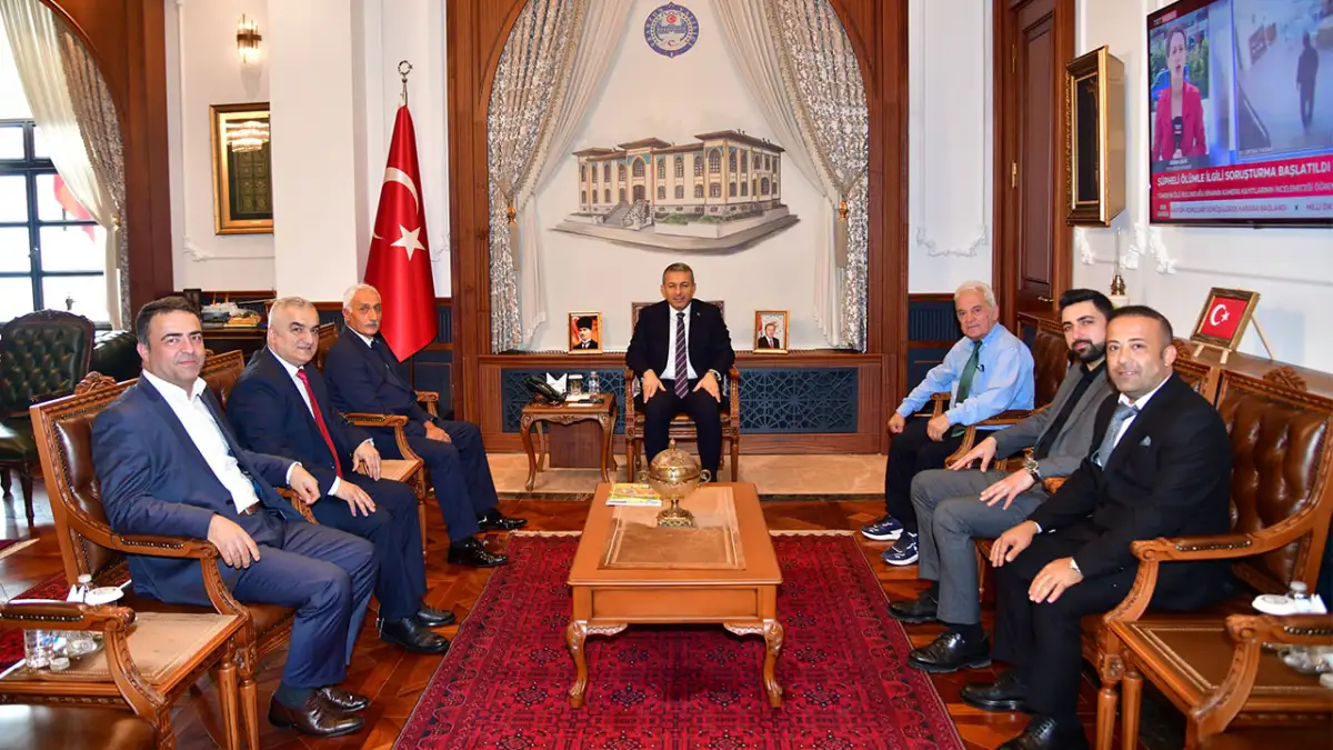 Trabzon Hemşehri Dernekleri Platformundan Vali Şahin’e ziyaret